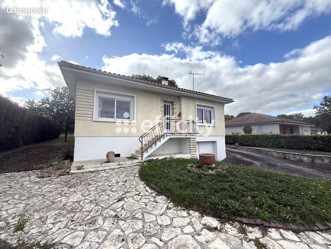 Maison 4 pièces 90 m² · à Aigre · 90 m² · 124 900 €