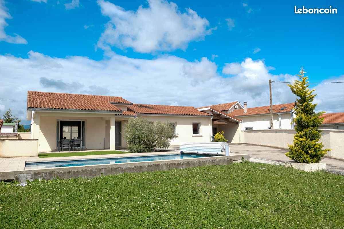 Maison 5 pièces 135 m² · à Sury-le-Comtal · 135 m² · 415 000 €