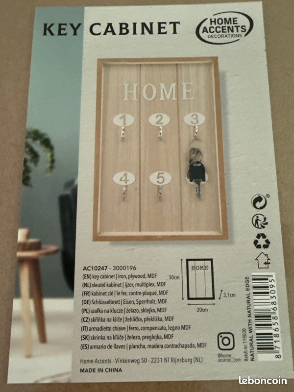 Armoire à clefs en bois (image 3)