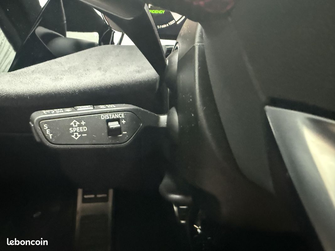 AUDI A3 Sportback 35 TFSI Mild Hybrid 150 S tronic 7 S line (image 23)