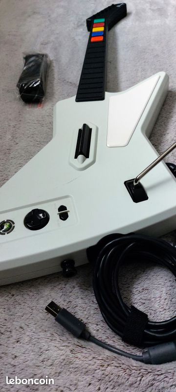 Guitare Guitar hero Xplorer Filaire wired Xbox 360 PC Jeux vidéo