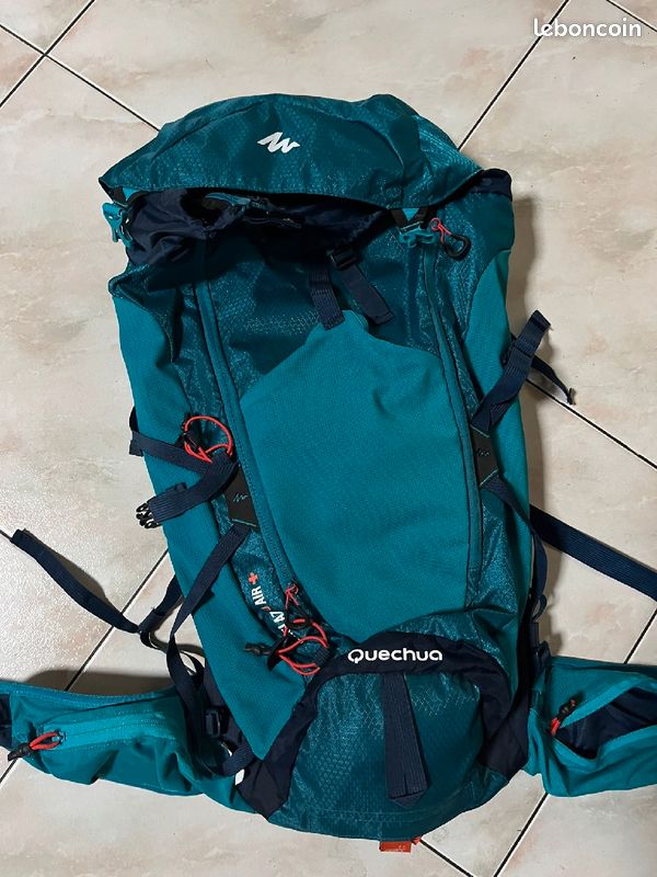 Sac à dos de randonnée 30L Quechua Sport Plein air