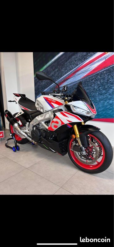 Aprilia tuono v4 1100 factory speed white (image 3)