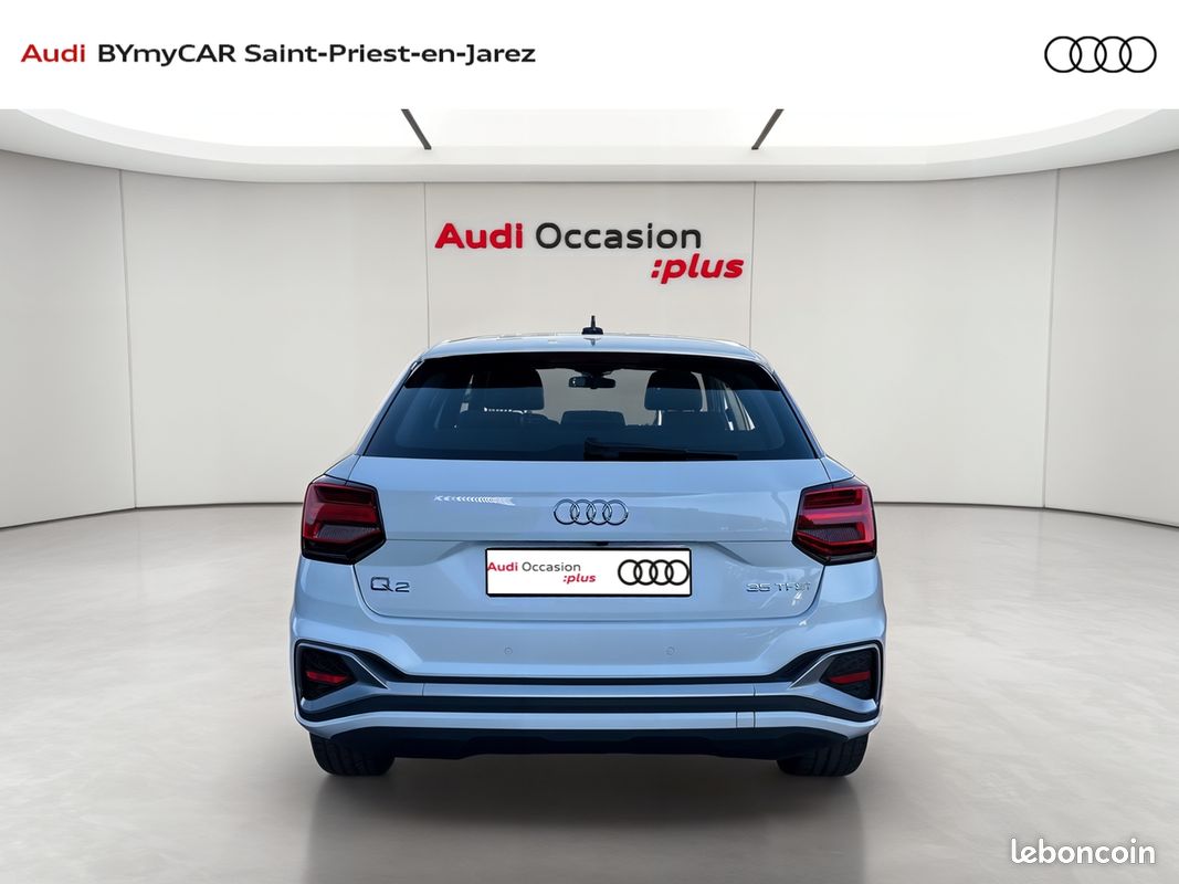 AUDI Q2 35 TFSI 150 S tronic 7 S line (image 4)