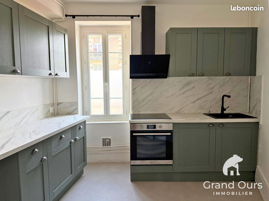Appartement 4 pièces 83 m² · à Moulins · 83 m² · 630 €/mois