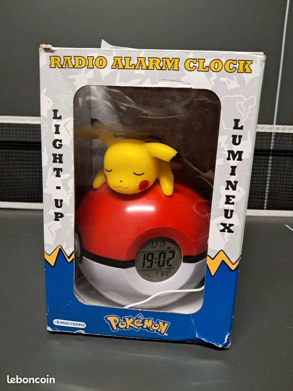 Test : Radio-réveil lumineux Pikachu Pokémon par Tekn0fun | Alert&Go