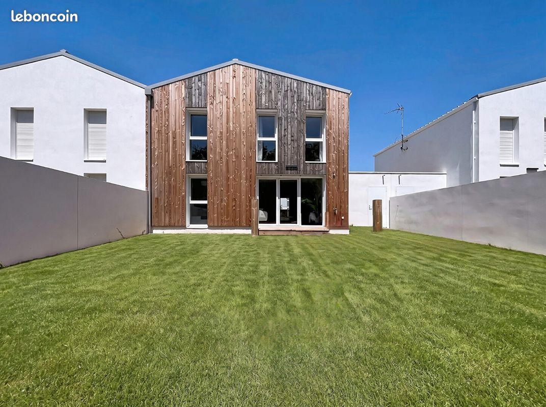 Maison 5 pièces 129 m² · à Périgny · 129 m² · 544 000 €