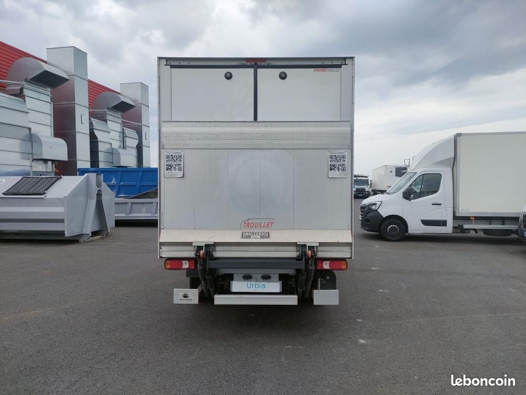 Iveco Daily CHASSIS CABINE FRIGO 12M3 160 CV ROUES JUMELEES HAYON CAISSE CAZAUX GROUPE THERMOKING... (image 6)