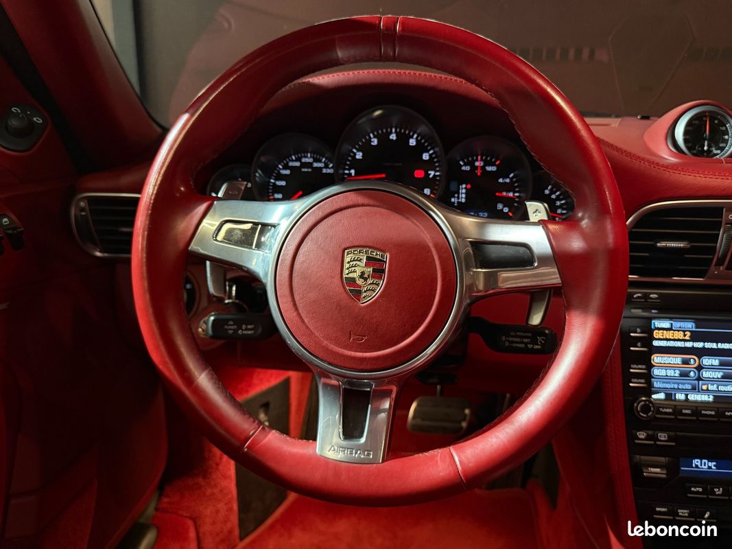 Porsche 911 997 Carrera GTS 408ch PDK Echappement Sport / Pack Chrono / Bose (image 25)
