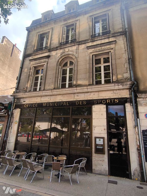 Immeuble 154 m² · à Poitiers · 154 m² · 406 600 €