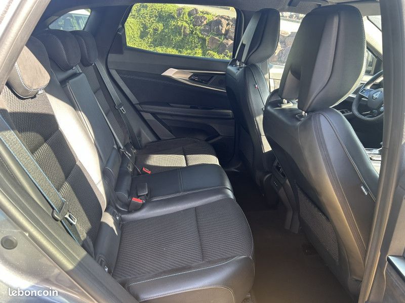 Renault AUSTRAL 1.2 E-TECH FULL HYBRID 200CH ICONIC ESPRIT ALPINE- 23 (image 8)