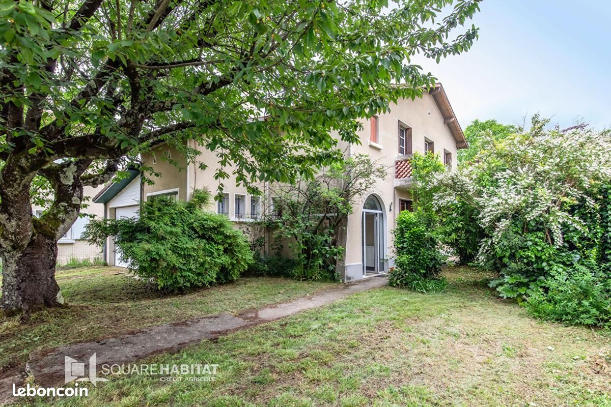 Maison 5 pièces 176 m² · à Tarbes · 176 m² · 215 000 €