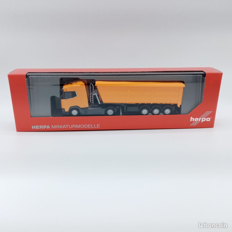 DAF XG Rundumleuchten Orange kommunal neutral Stahlrundmulde 316941