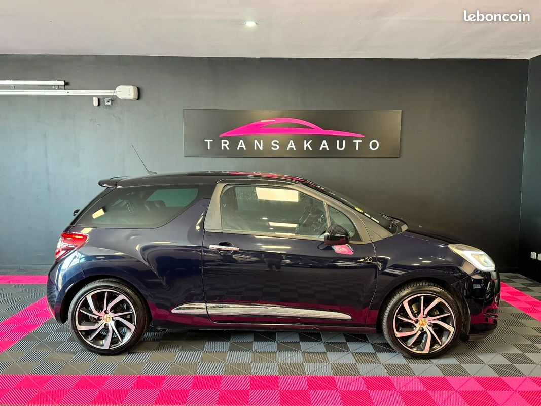 DS DS 3 1.6 BlueHDi 120 BVM6 Sport Chic / KIT DISTRI OK (image 4)