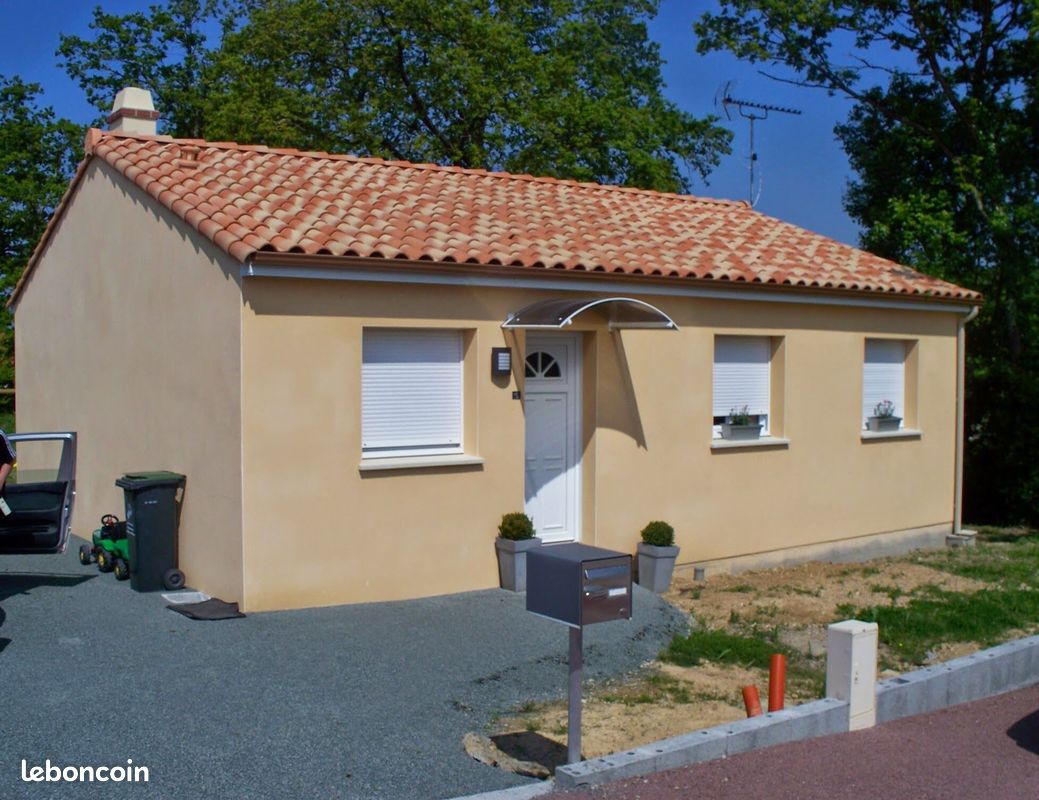Maison 3 pièces 71 m² · à Léognan · 71 m² · 810 €