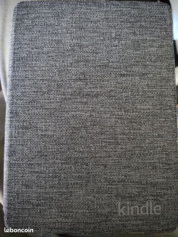 Amazon Kindle Paperwhite (10e génération) + Étui officiel gris – (image 5)