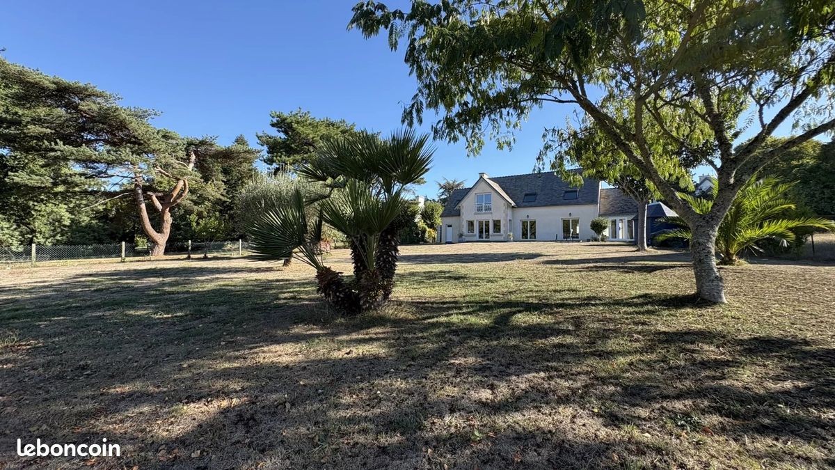 Maison 8 pièces 193 m² · à Moëlan-sur-Mer · 193 m² · 696 800 €