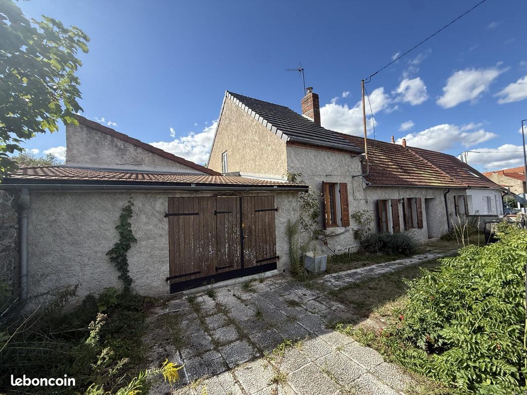 Maison 3 pièces 81 m² · à Bellerive-sur-Allier · 81 m² · 148 500 €