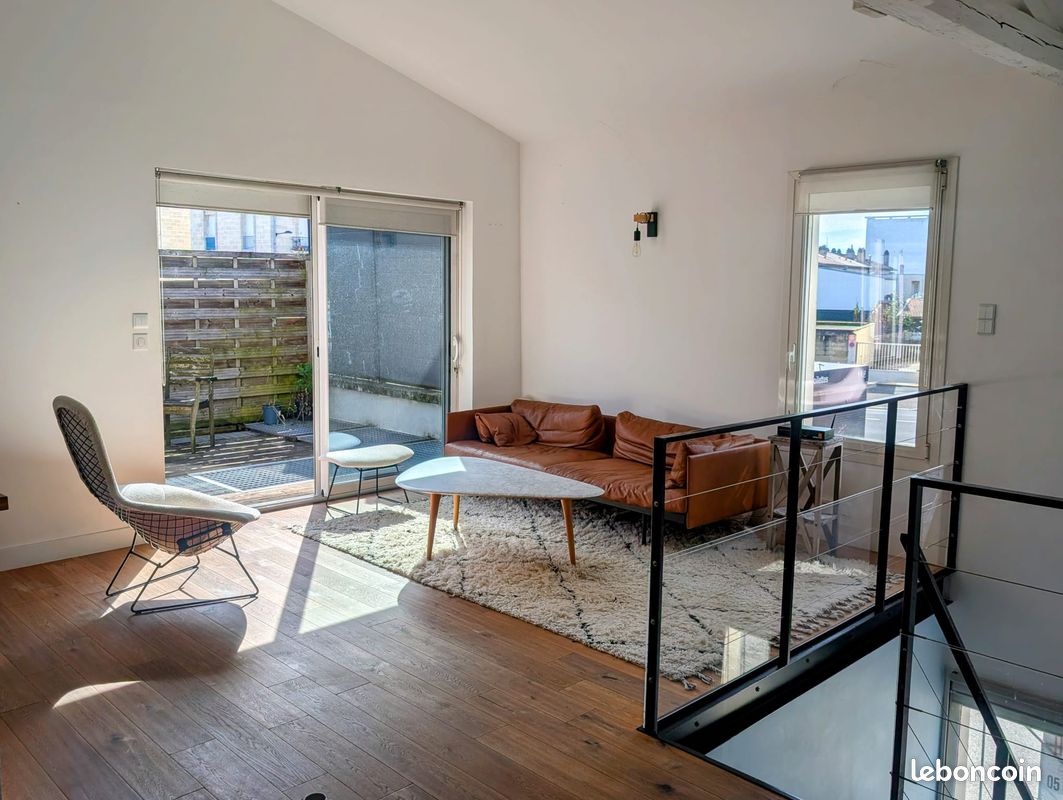 Maison 4 pièces 108 m² · à Bordeaux · 108 m² · 1 990 €/mois