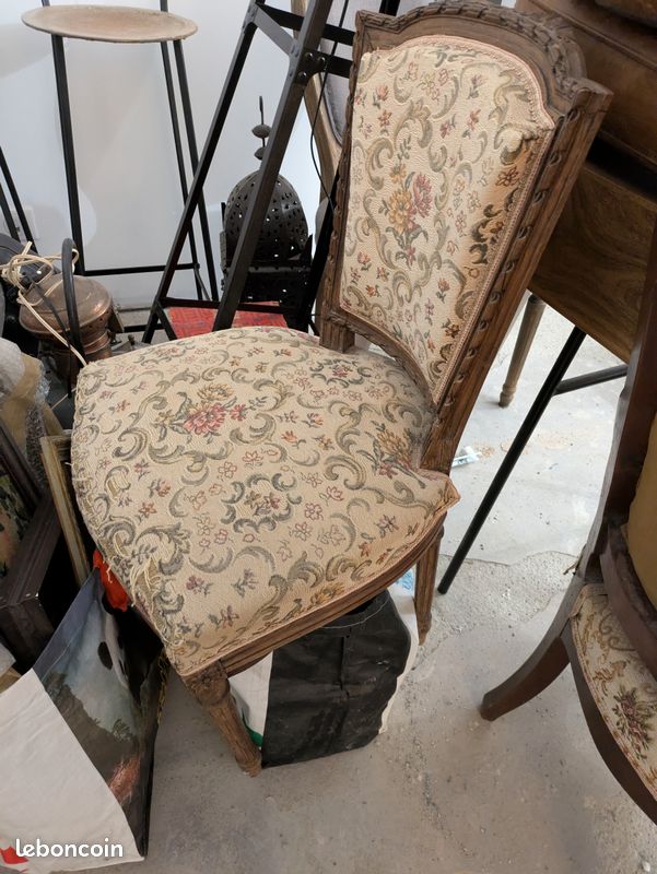 Lot fauteuil et chaise style bergère a renover (image 1)