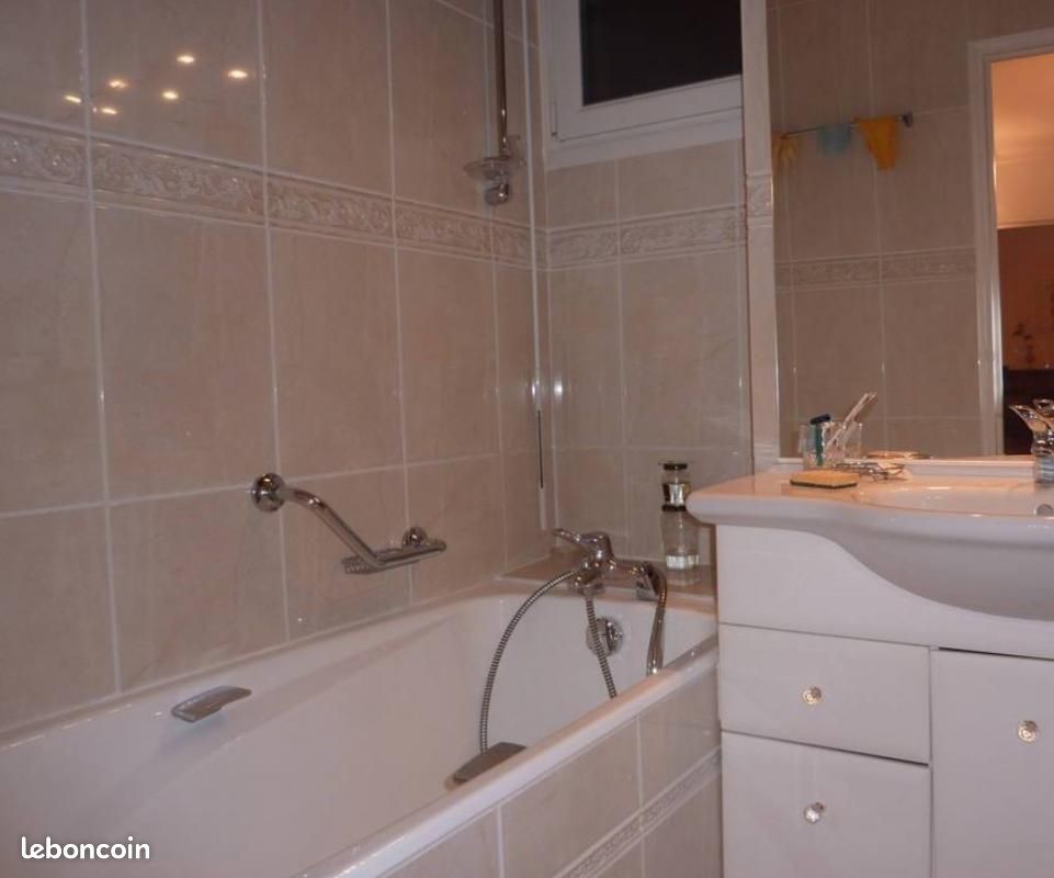 Appartement a louer villiers-le-bel - 4 pièce(s) - 100 m2 - Surfyn