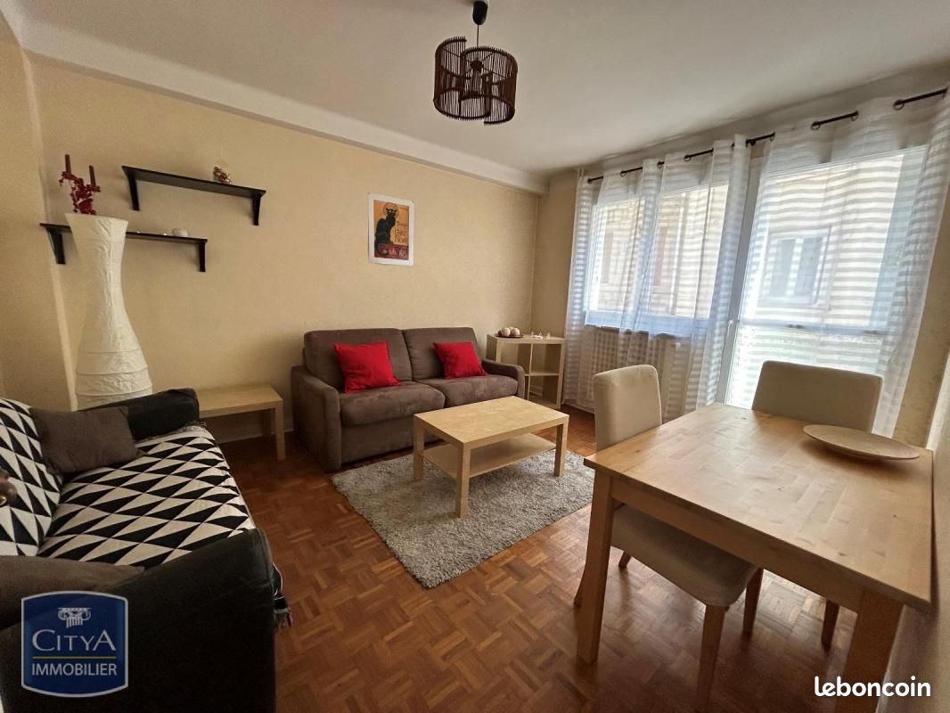 Appartement 2 pièces 45 m² · à Saint-Étienne · 45 m² · 573 €/mois