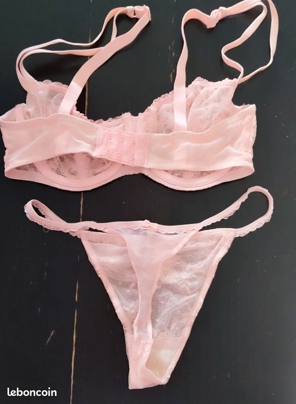 Ensemble de lingerie DARJEELING Vêtements