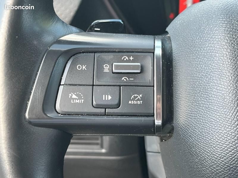 Citroen C5 X Essence 180 Shine EAT8 Caméra Régulateur Adaptatif GPS Radar AV CarPlay (image 26)