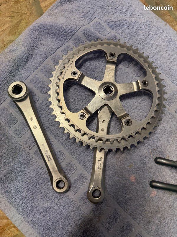 Pièces de vélo rétro vintage neuves dans leur boîte NOS Shimano 600