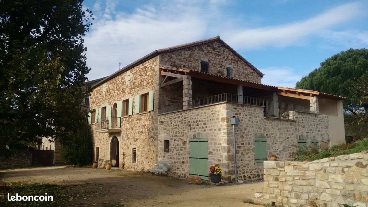 Maison 6 pièces 160 m² · à Joyeuse · 160 m² · 590 000 €