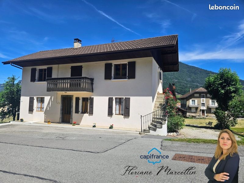 Maison 5 pièces 122 m² · à Vougy · 122 m² · 329 500 €