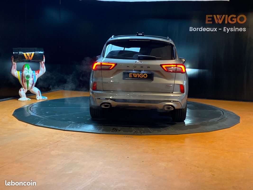 FORD KUGA 2.5 DURATEC 180H 150 HYBRID FHEV ST LINE X 4X2 / TOIT OUVRANT PANORAMIQUE / CARPLAY / CAMÉRa 360 (image 8)