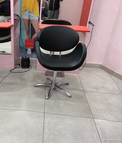 Fauteuil de coiffure noir arrondi nelson mobilier salon de coiffure (image 1)
