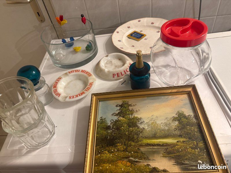 Divers pots assiette cendriers pub tableau (image 1)