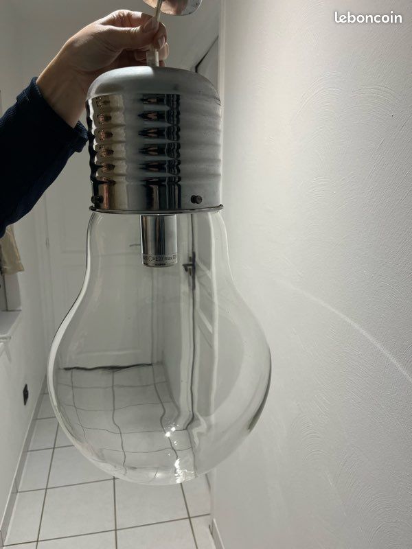 Lustre (image 2)