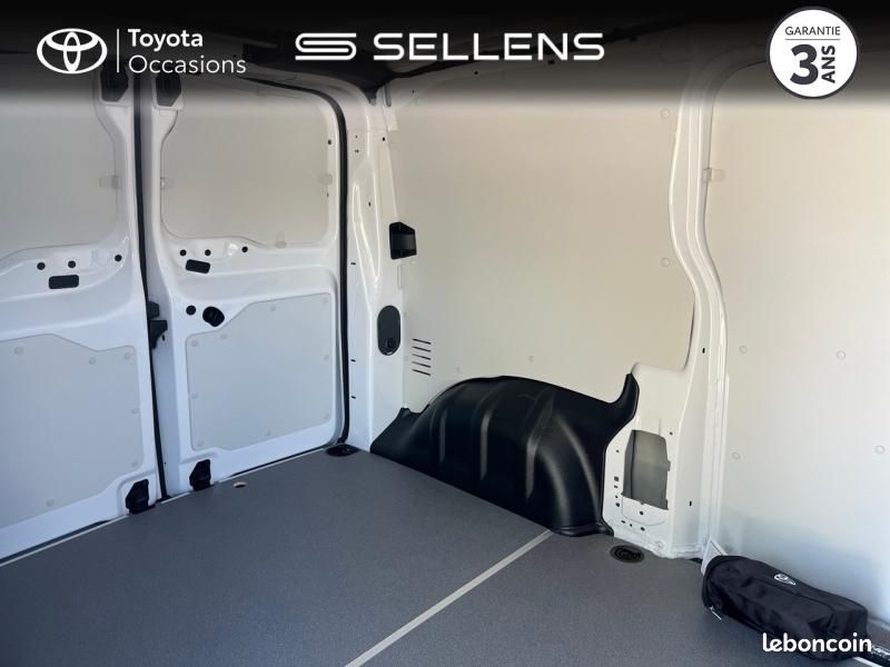 Toyota PROACE Medium 2.2 D-4D 150 Start Pack Confort BVA MY25 (image 7)