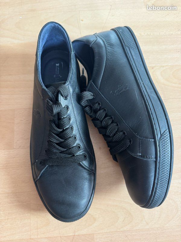 Chaussure noir pour homme de la marque RALPH LAUREN pointure 42 (image 2)