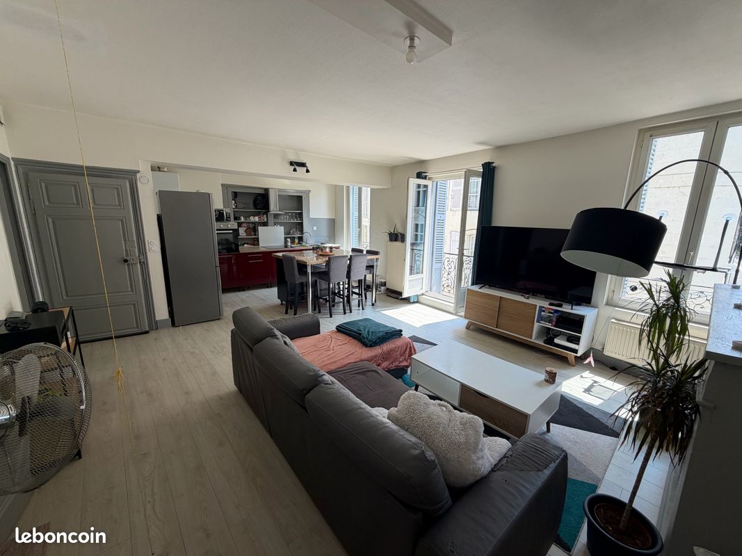 Appartement 2 pièces 56 m² · à Châtellerault · 56 m² · 485 €/mois