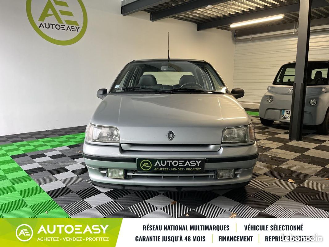 Renault Clio baccara 1.8 90 ch boite automatique / Youngtimer (image 3)