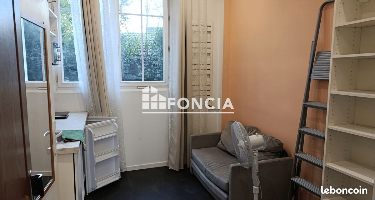 Appartement 1 pièce 10 m² · à Melun · 10 m² · 384 €/mois