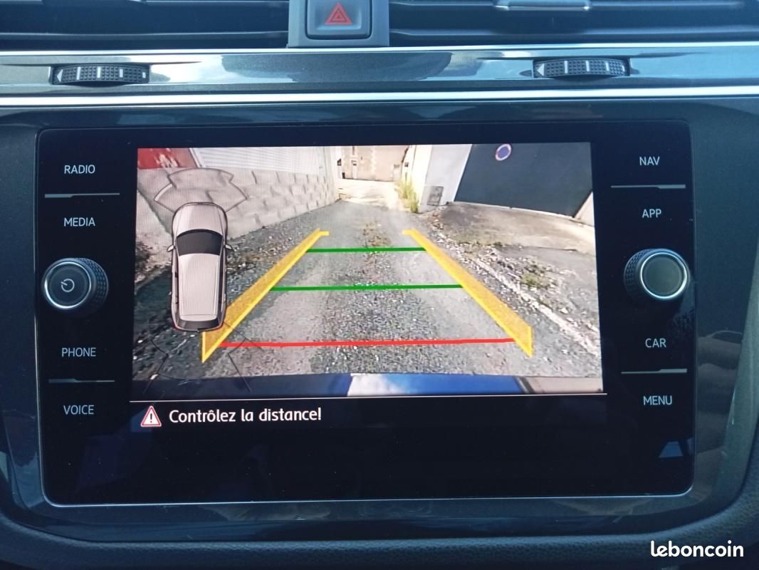 Volkswagen Tiguan 2.0 Tdi 150 ch Bluemotion iQ Drive Dsg Bva (image 19)