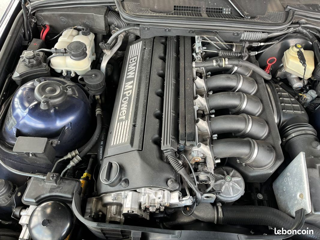 🚗 B.M.W. M3 3.2 💨 321 Ch 🔥 Sièges chauffants 🎵 Silencieux Supersprint ❄️ Climatisation (image 32)