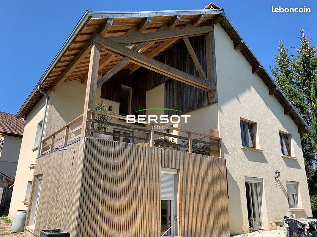 Maison 10 pièces 180 m² · à Passonfontaine · 180 m² · 350 000 €
