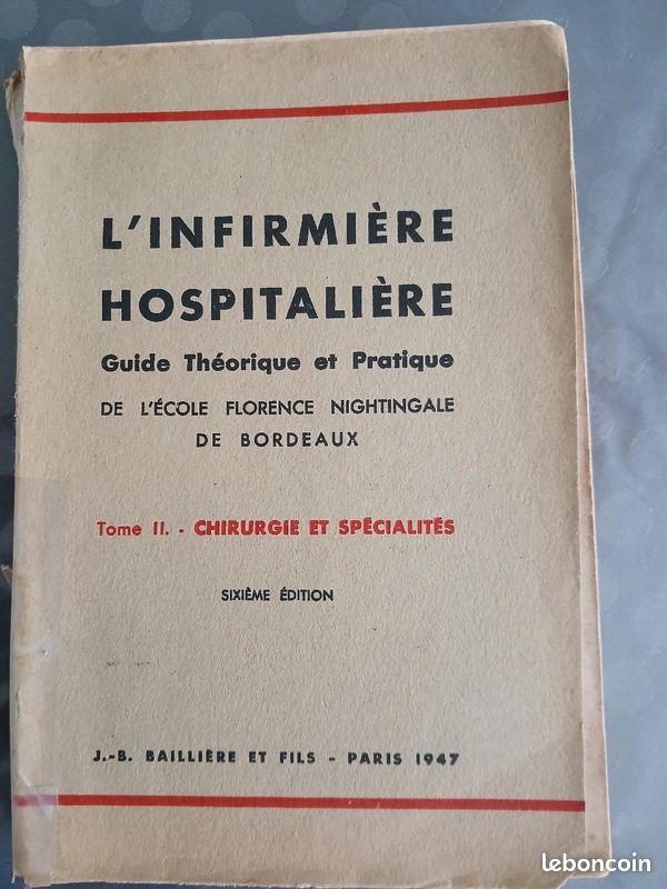 Livre infirmière 1947 (image 1)