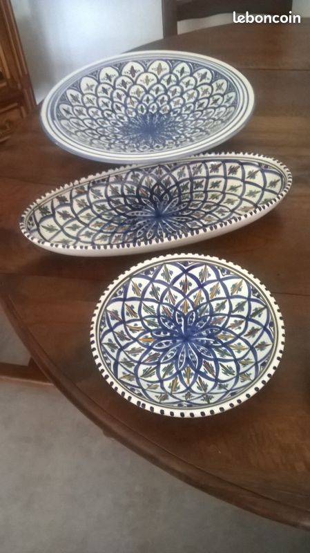 Service à Couscous 8 Personnes - Assiettes Creuses 24 Cm, Plat Tebsi 33 Cm - Décor Main Bleu Sahel - Lave-vaisselle