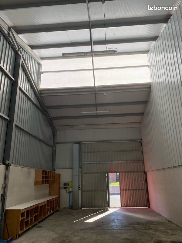 Grand batiment de 85m2 (image 3)