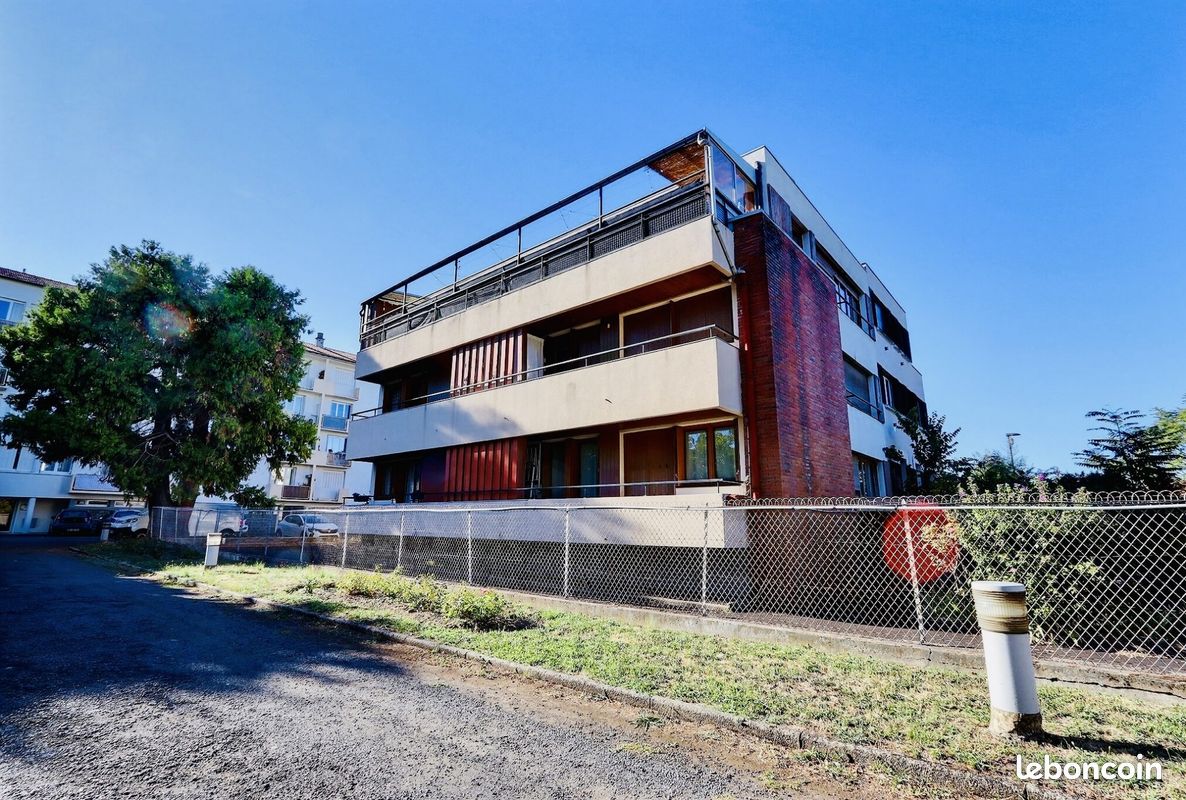 Appartement 2 pièces 53 m² · à Chamalières · 53 m² · 143 000 €