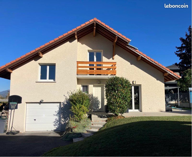 Maison 5 pièces 98 m² · à Bons-en-Chablais · 98,2 m² · 550 000 €