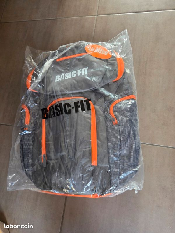 Sac basic fit neuf (image 1)