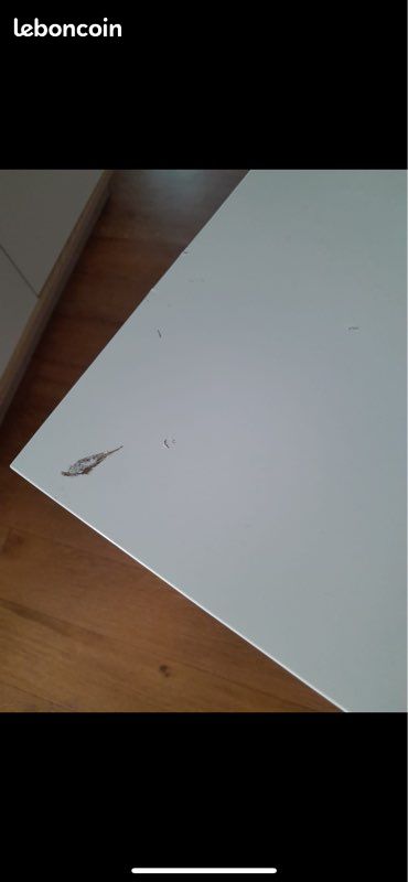 Table basse blanche (image 3)